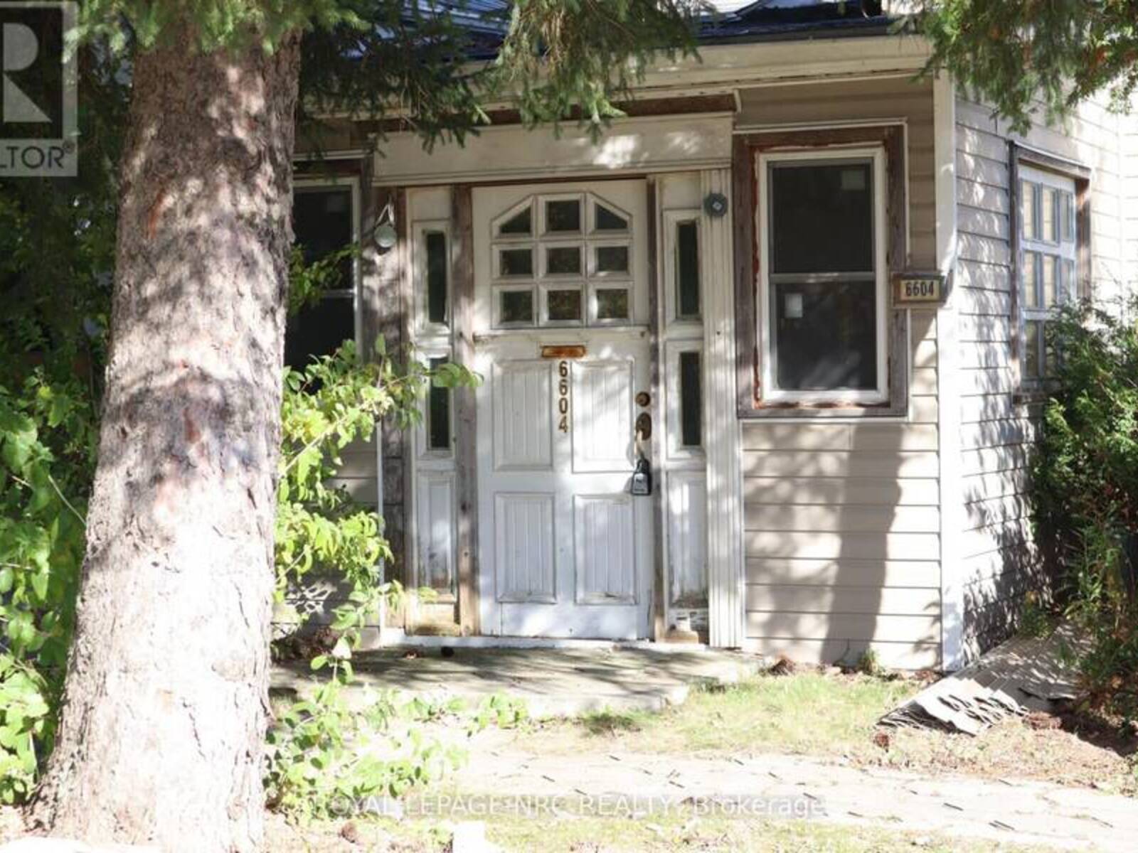 6604 MONTROSE ROAD, Niagara Falls, Ontario L2H 1M4