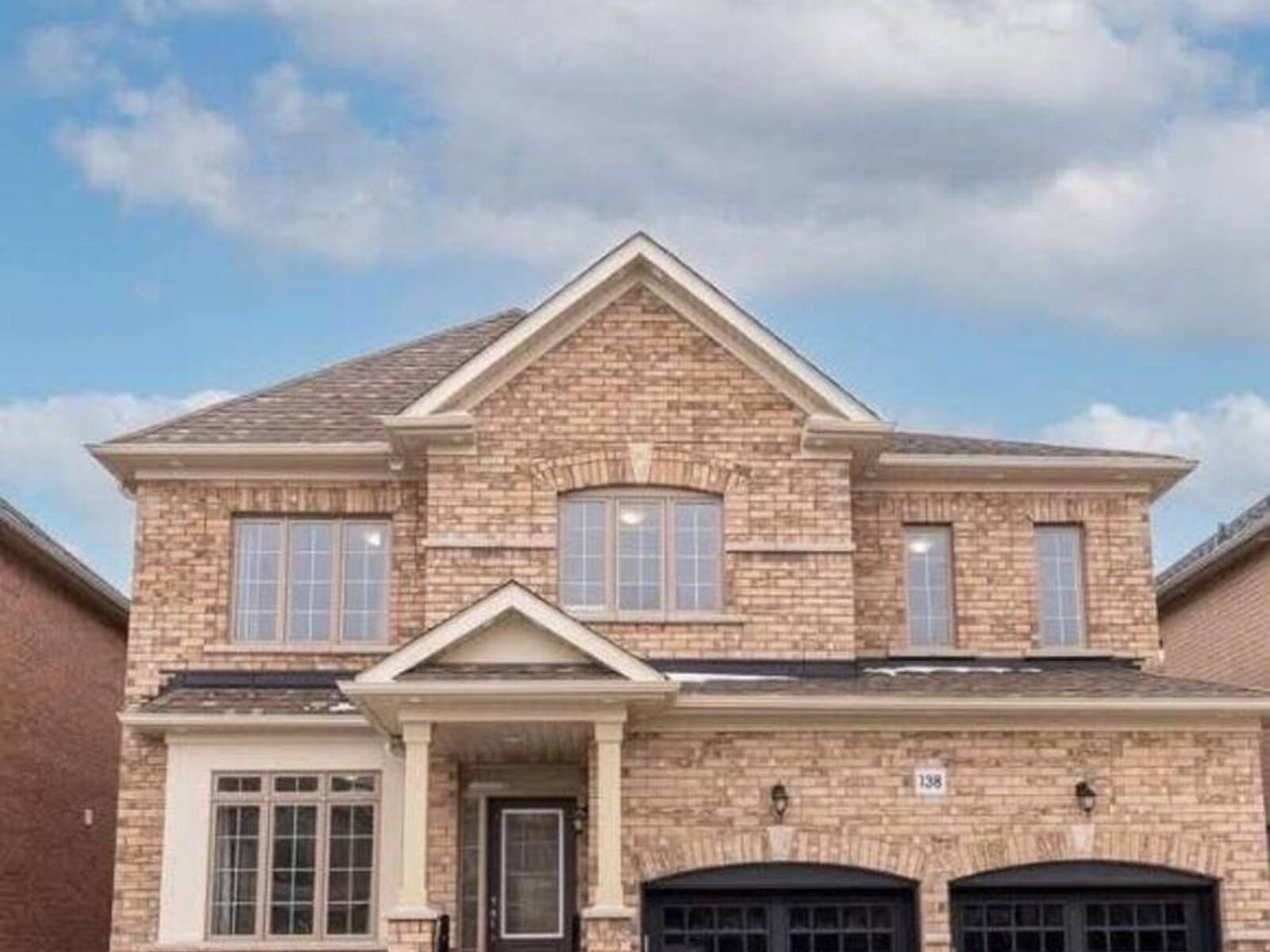 138 CROMBIE STREET, Clarington, Ontario L1C 4A6