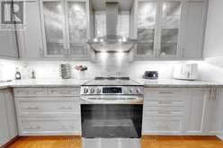 10 CONCORDE DRIVE | Brampton Ontario | Slide Image Eight