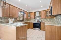 23 OAKLEA BOULEVARD | Brampton Ontario | Slide Image Fifteen