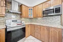 23 OAKLEA BOULEVARD | Brampton Ontario | Slide Image Sixteen
