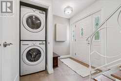 18 PLEASANT AVENUE | Dundas Ontario | Slide Image Nine