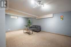237 GREY FOX DRIVE | Kitchener Ontario | Slide Image Fourteen