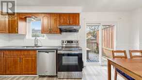411 FLEETWOOD DRIVE | Oshawa Ontario | Slide Image Eight