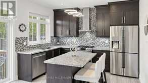 327 MACTIER DRIVE | Vaughan Ontario | Slide Image Eighteen