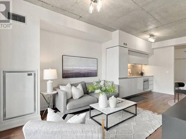 628 - 20 MINOWAN MIIKAN LANE Toronto Ontario, M6J 0E5 - 2 Bedrooms Condo For Sale