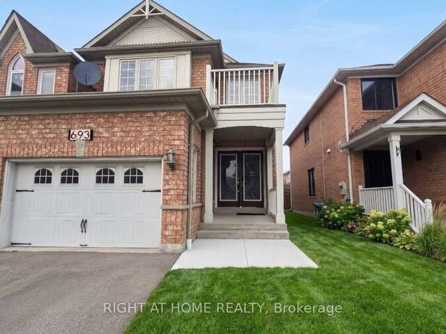 693 MACBETH HEIGHTS Mississauga Ontario, L5W 1E6 - 5 Bedrooms Home For Sale