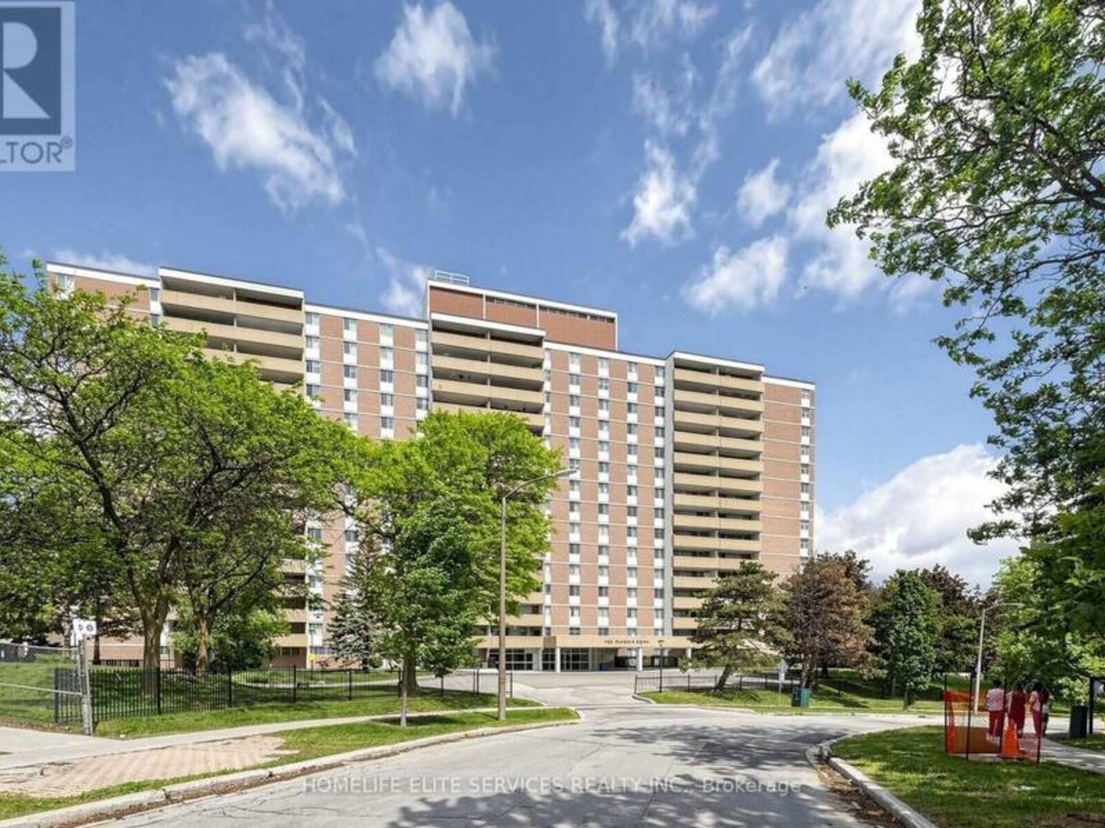 310 - 120 DUNDALK DRIVE, Toronto, Ontario M1P 4V9