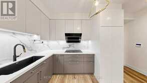 312 - 325 SOUTH PARK ROAD | Markham Ontario | Slide Image Fifteen