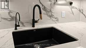 312 - 325 SOUTH PARK ROAD | Markham Ontario | Slide Image Seventeen