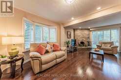 45 JOHN BUTTON BOULEVARD | Markham Ontario | Slide Image Eleven