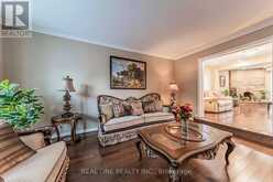 45 JOHN BUTTON BOULEVARD | Markham Ontario | Slide Image Nine