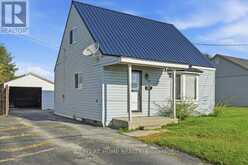 14 HARRIET STREET | Quinte West Ontario | Slide Image Two