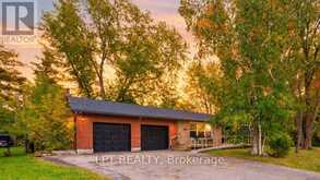 65 GEORGE ROAD | Georgina Ontario | Slide Image Four