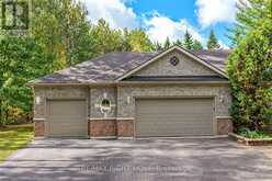 4200 PINE VALLEY LANE | Orillia Ontario | Slide Image Five