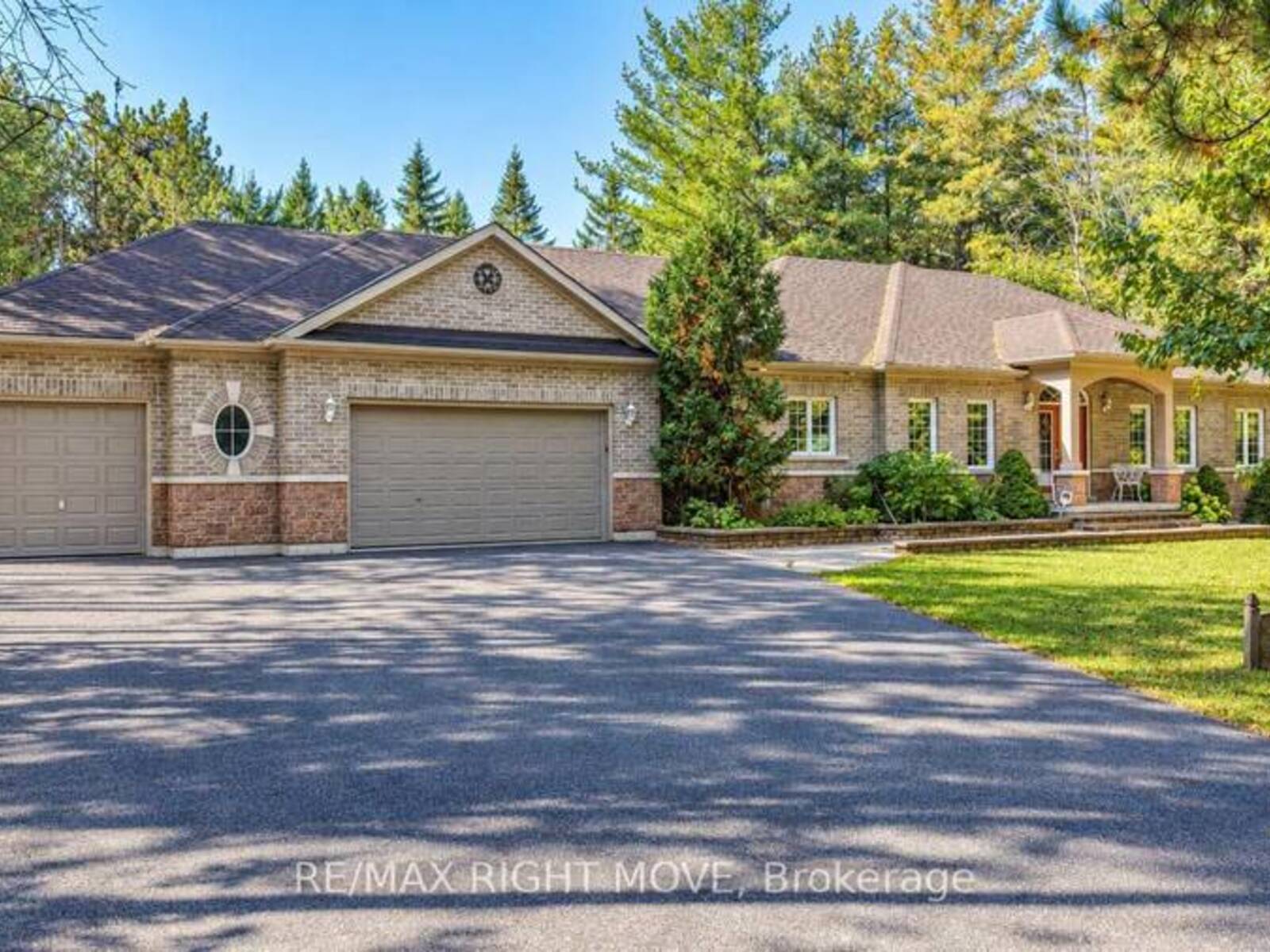 4200 PINE VALLEY LANE, Orillia, Ontario L3V 6H2
