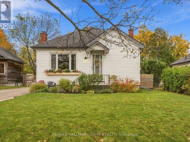 101 QUEEN STREET Barrie Ontario, L4M 1Z4 - Property For Sale