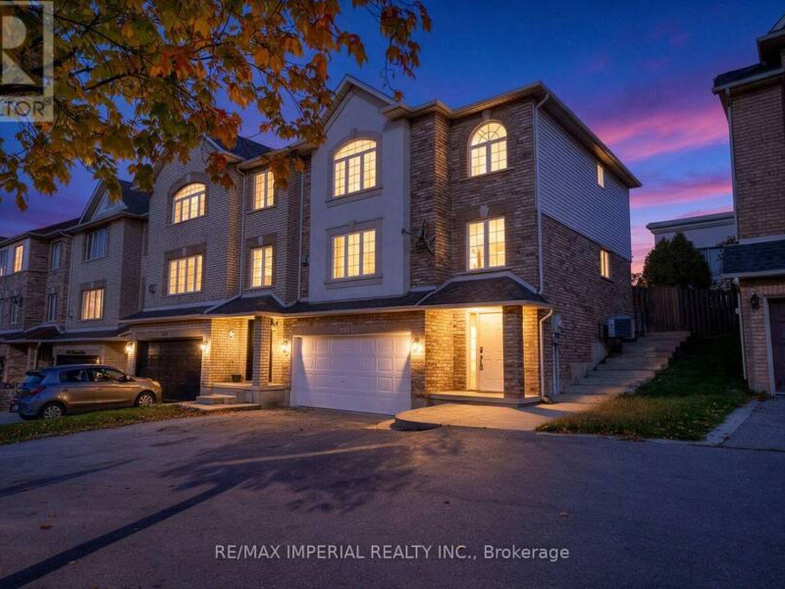 1149 HARROGATE DRIVE, Ancaster, Ontario L9K 1N1