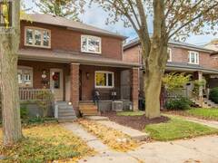 18 THURSTON ROAD Toronto Ontario, M4S 2V7