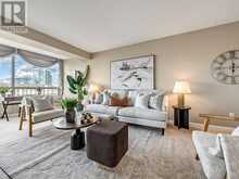 707 - 120 PROMENADE CIRCLE | Vaughan Ontario | Slide Image Nine