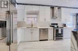 36 CANYON GATE CRESCENT | Vaughan Ontario | Slide Image Eleven