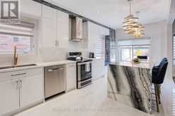 36 CANYON GATE CRESCENT | Vaughan Ontario | Slide Image Twelve