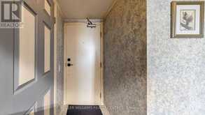 417 - 160 WELLINGTON STREET E | Aurora Ontario | Slide Image Eight