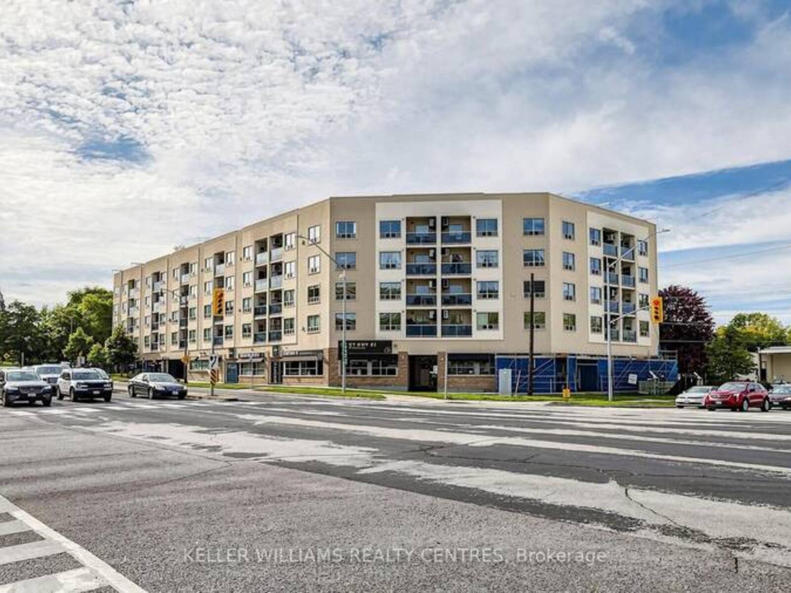 417 - 160 WELLINGTON STREET E, Aurora, Ontario L4G 1J3