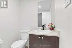 43 EASTERN SKIES WAY | Markham Ontario | Slide Image Eighteen