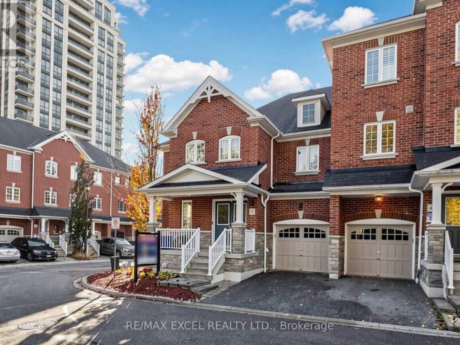43 EASTERN SKIES WAY, Markham, Ontario L6E 0N8
