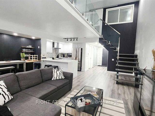 110 - 1040 THE QUEENSWAY AVENUE Toronto Ontario, M8Z 0A7 - 3 Bedrooms Condo For Sale