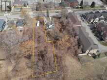 496 BEACH BOULEVARD | Hamilton Ontario | Slide Image Two