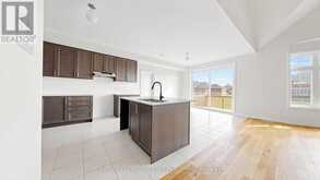 8 SKYVUE CRESCENT | Quinte West Ontario | Slide Image Ten
