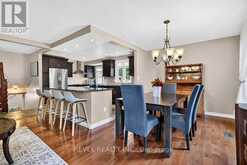 2 LORING CRESCENT | Hamilton Ontario | Slide Image Twelve