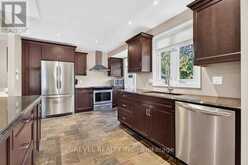 2 LORING CRESCENT | Hamilton Ontario | Slide Image Sixteen