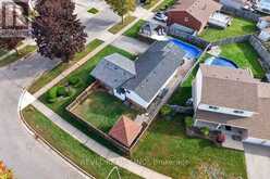 2 LORING CRESCENT | Hamilton Ontario | Slide Image Forty-seven