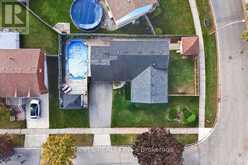 2 LORING CRESCENT | Hamilton Ontario | Slide Image Forty-eight