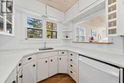 38 JOSEPH STREET | Port Carling Ontario | Slide Image Twelve