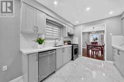 1586 GETA CIRCLE | Pickering Ontario | Slide Image Twelve