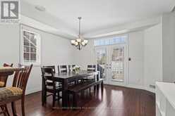 2090 BATES COMMON | Burlington Ontario | Slide Image Nine