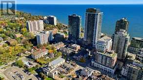2090 BATES COMMON | Burlington Ontario | Slide Image Forty-six