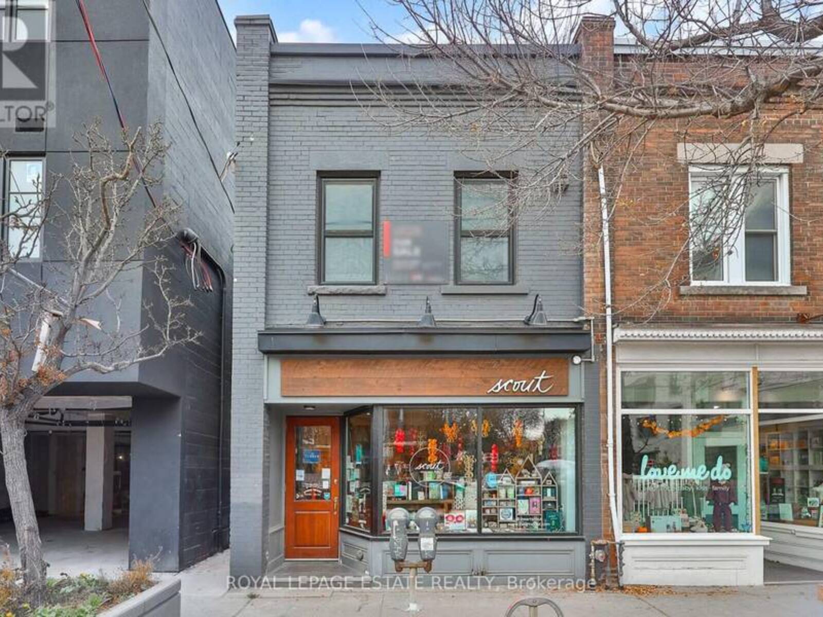 1140 QUEEN STREET E, Toronto, Ontario M4M 1L1