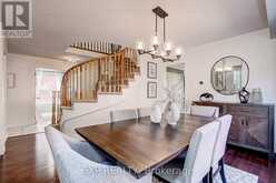 499 SILKEN LAUMANN DRIVE | Newmarket Ontario | Slide Image Six