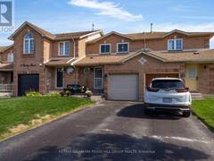 11 CARIBOU COURT Barrie Ontario, L4N 8N3