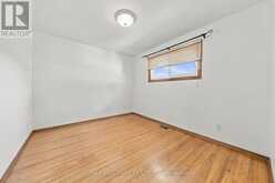 206 WARREN AVENUE | Hamilton Ontario | Slide Image Twelve