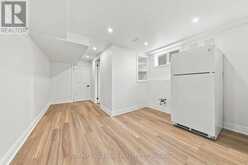206 WARREN AVENUE | Hamilton Ontario | Slide Image Eighteen
