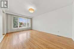 206 WARREN AVENUE | Hamilton Ontario | Slide Image Eight