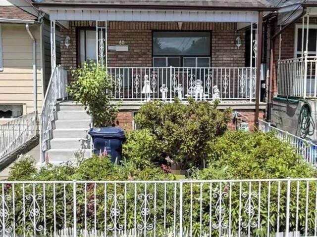 40 AVON AVENUE Toronto Ontario, M6N 3W7 - Property For Sale