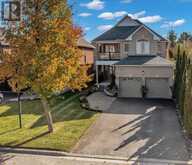 62 RUSSELL BARTON LANE | Uxbridge Ontario | Slide Image One