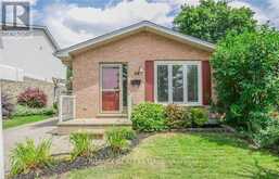 54 TANOAK DRIVE | London Ontario | Slide Image One